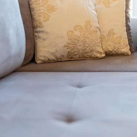 Carycy - Old Town Daire